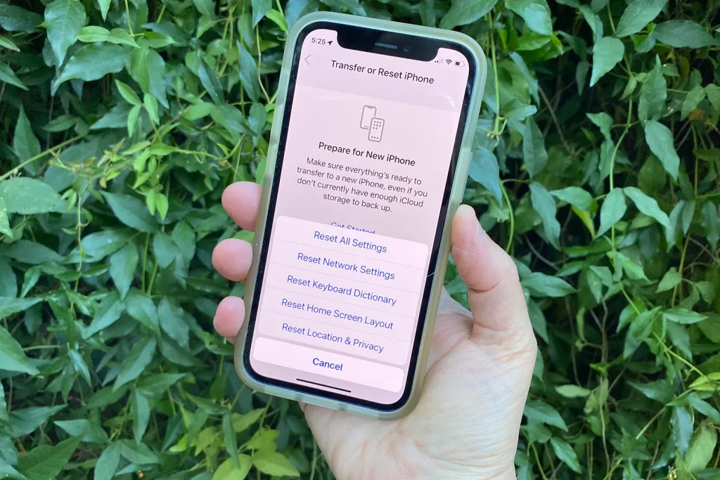 Streamlining Your iPhone Experience: A Comprehensive Guide to Deleting Photos iPhone with Reset options Feat image