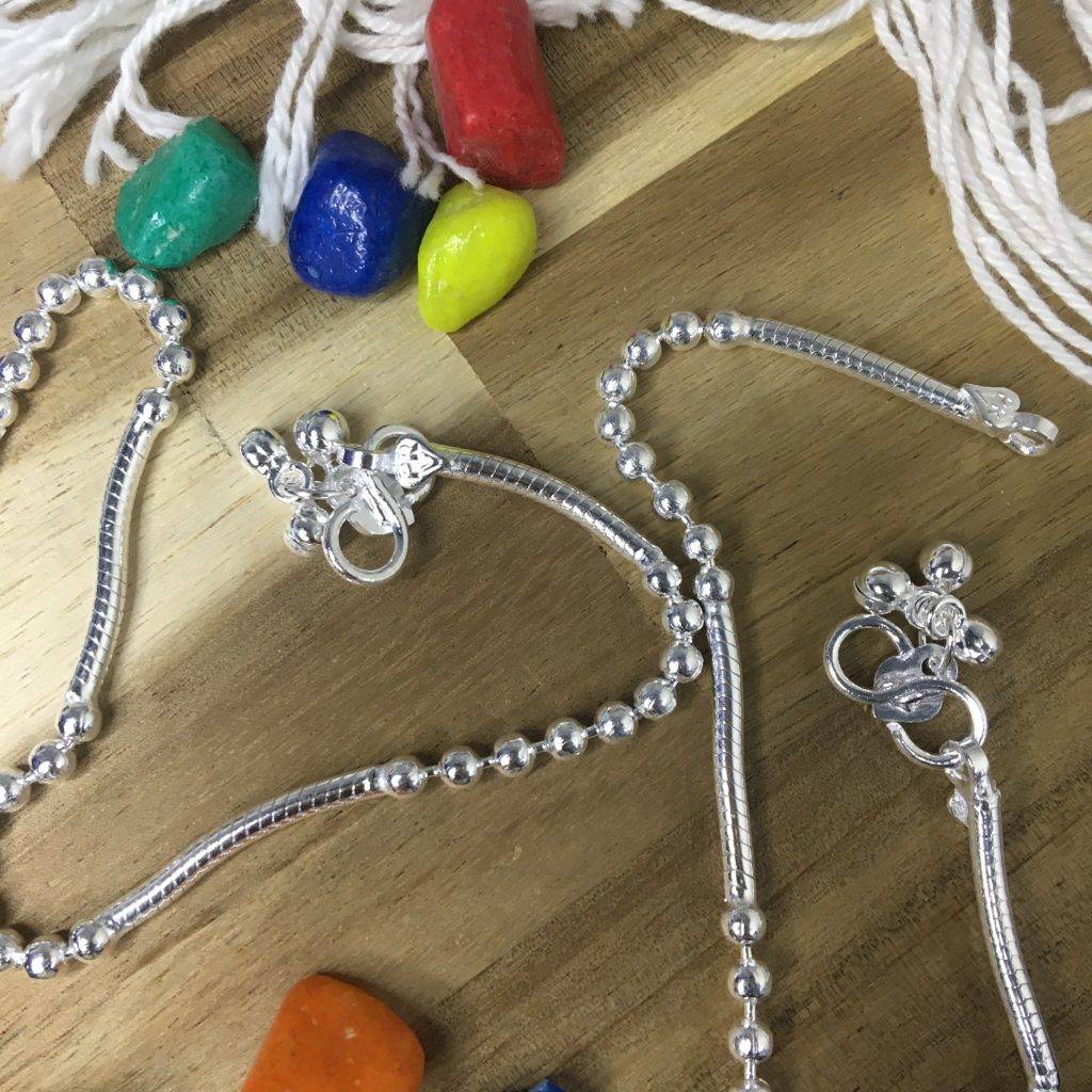 How to Clean Sterling Silver Necklaces | LoveToKnow img 5521